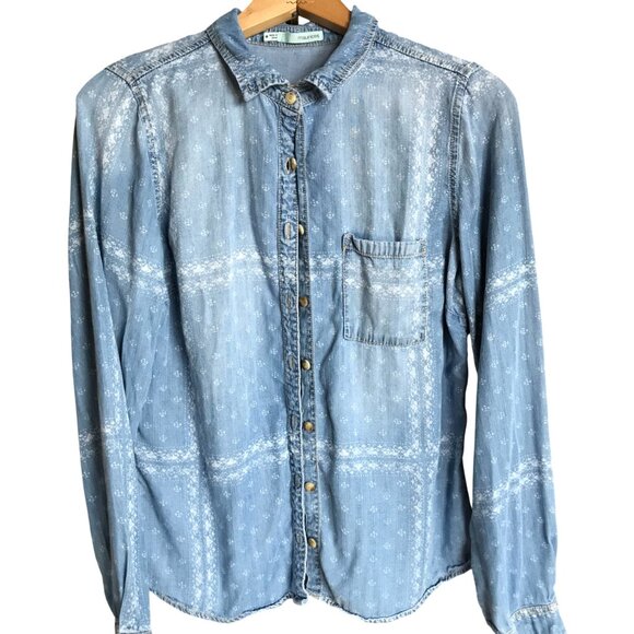 Upcycled Denim Environment Shirt, Size Medium: Reuse Repurpose Recycle Graphic - Picture 10 of 10